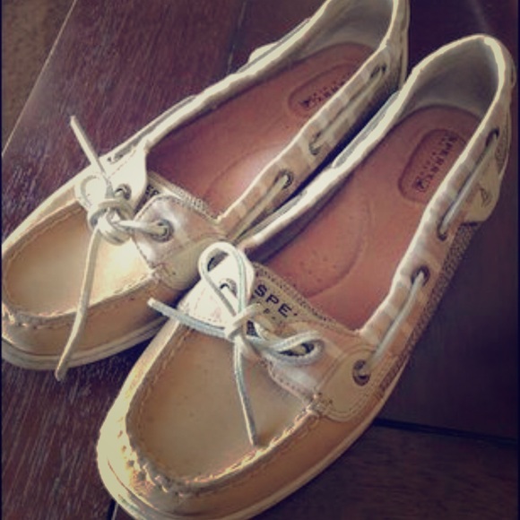 Sperry women’s boat shoes - Picture 1 of 1
